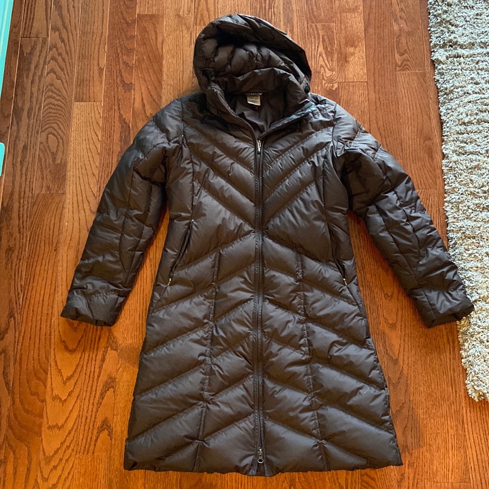 Patagonia womens Down With It parka puffer jacket brown size small